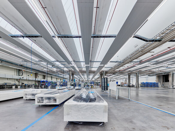 Zehnder ZFP, RHC, CP, Ceiling Panel, Zehnder, Reference, warehouse, production, hall, Rena, Mönchweiler
