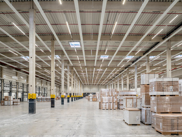Industrial hall application logistics and warehouse