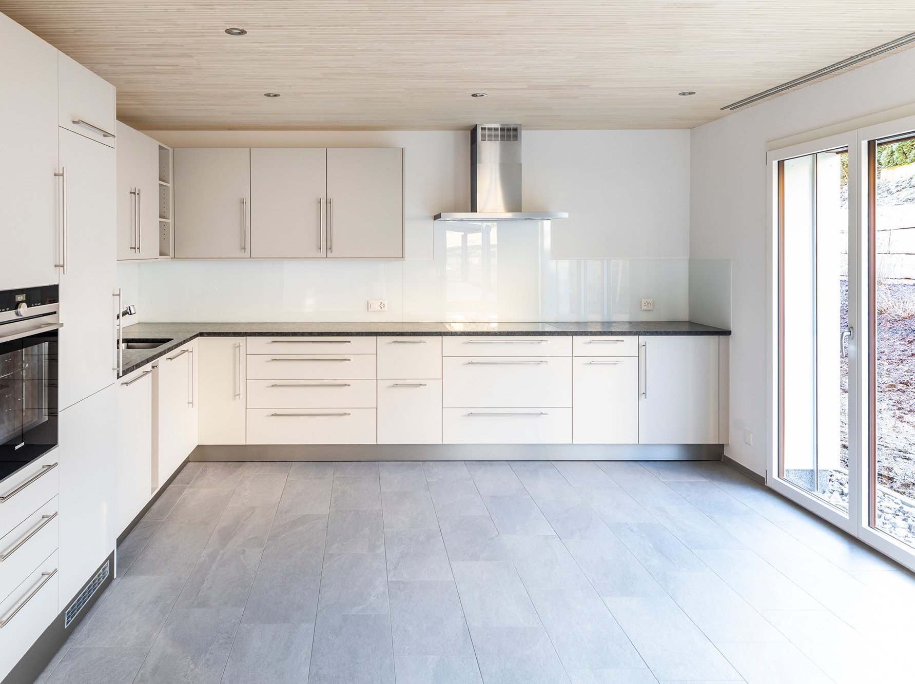 Küche mit Wohnraumlüftung